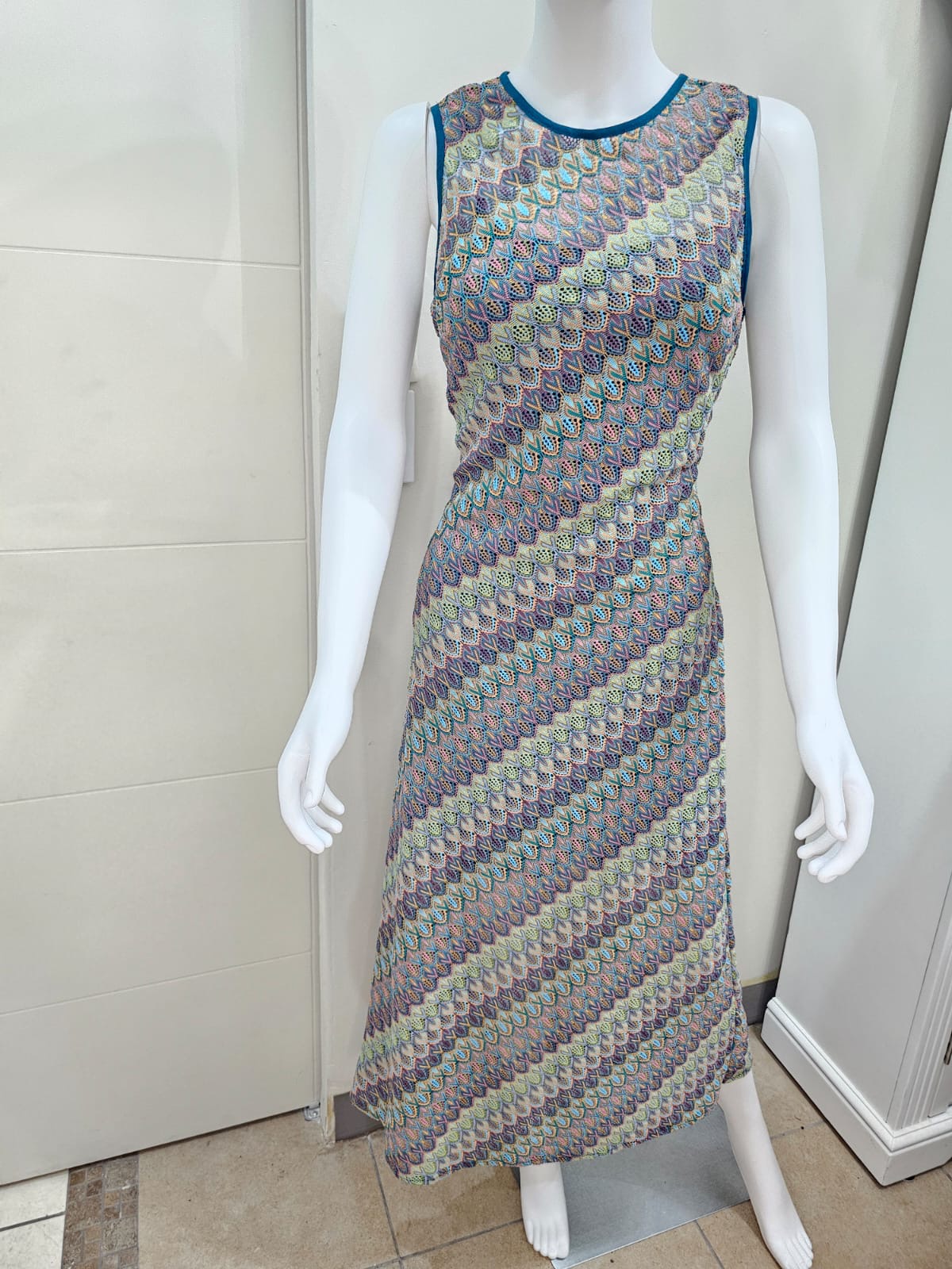 Donna Morgan Vestido Largo Tejido (estilo MISSONI)