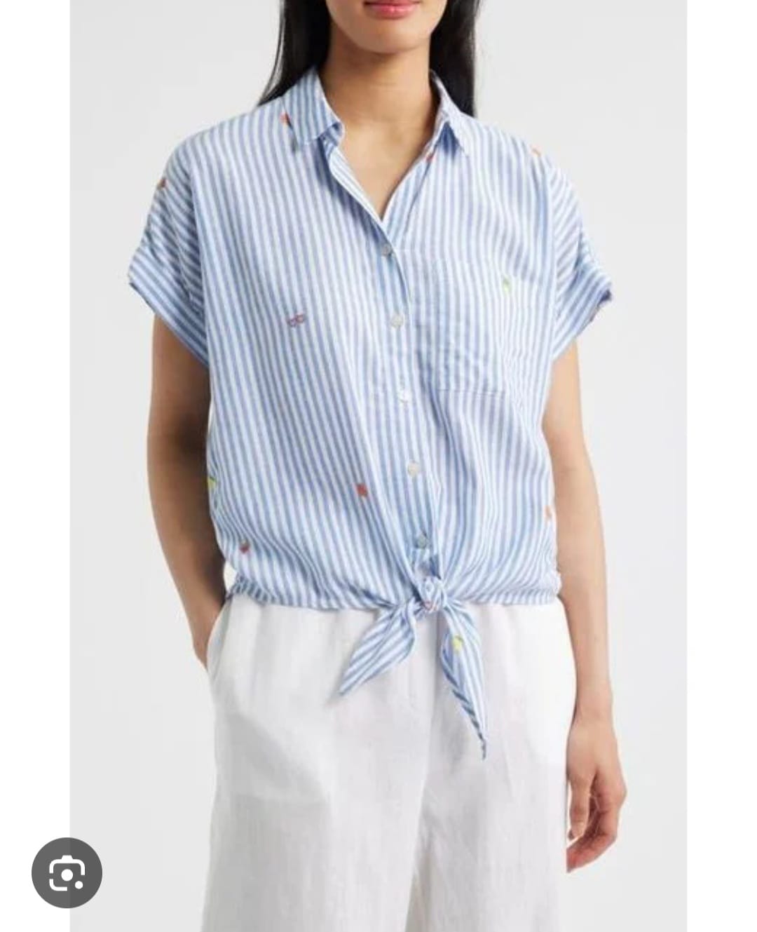 BeachLunchLounge, Blusa Rayada Celeste y Blanca Talla S-M