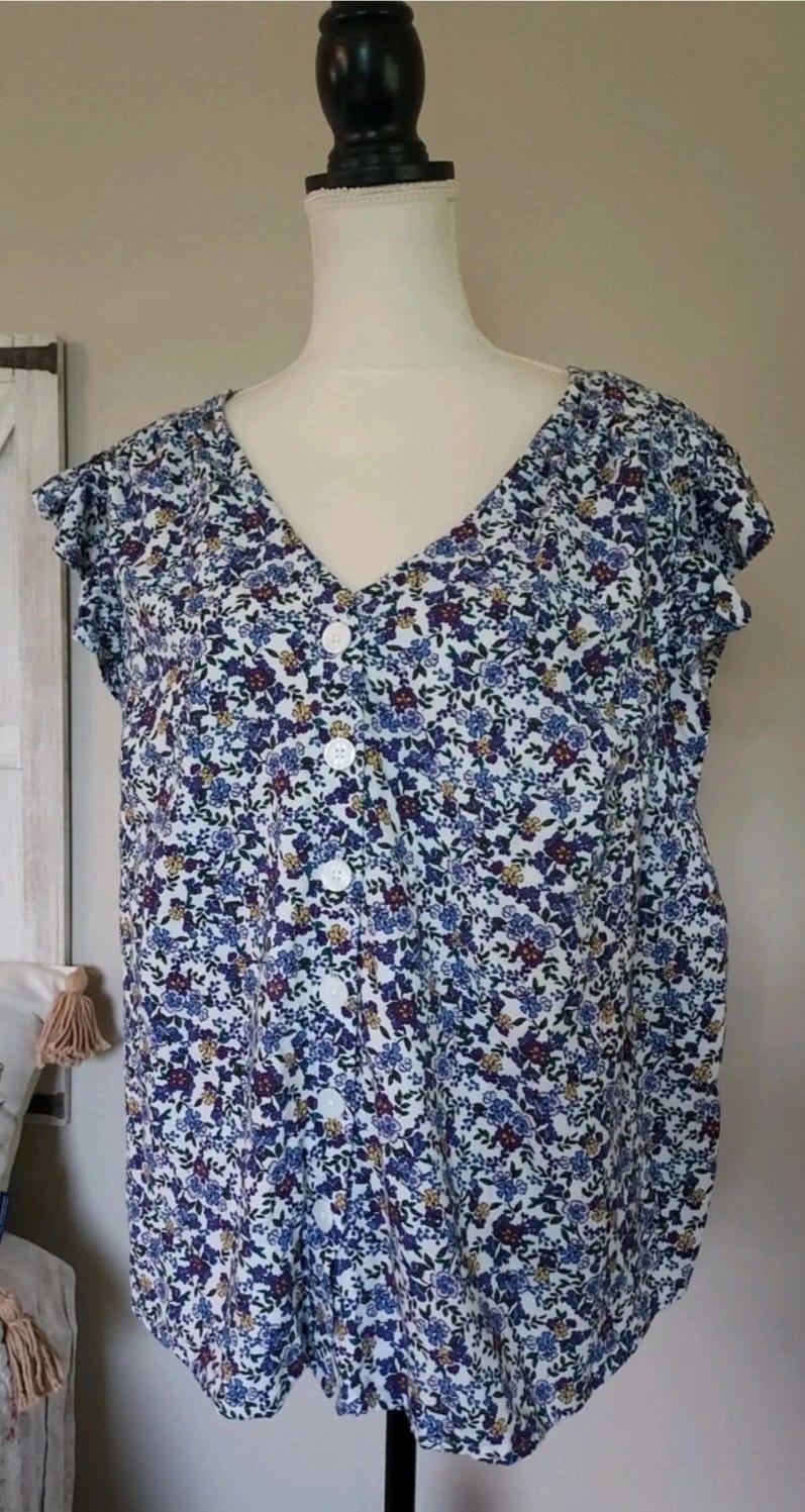 St Johns Bay Blusa Estampada de Flores Moradas, Talla 2XL