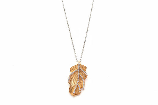 Joyería Fina, para toda ocasión } from {sisters jewelry} - Just $1200.00! ShopCadena con dije de hoja now at Sister'sJewelrySister'sJewelryCadenas