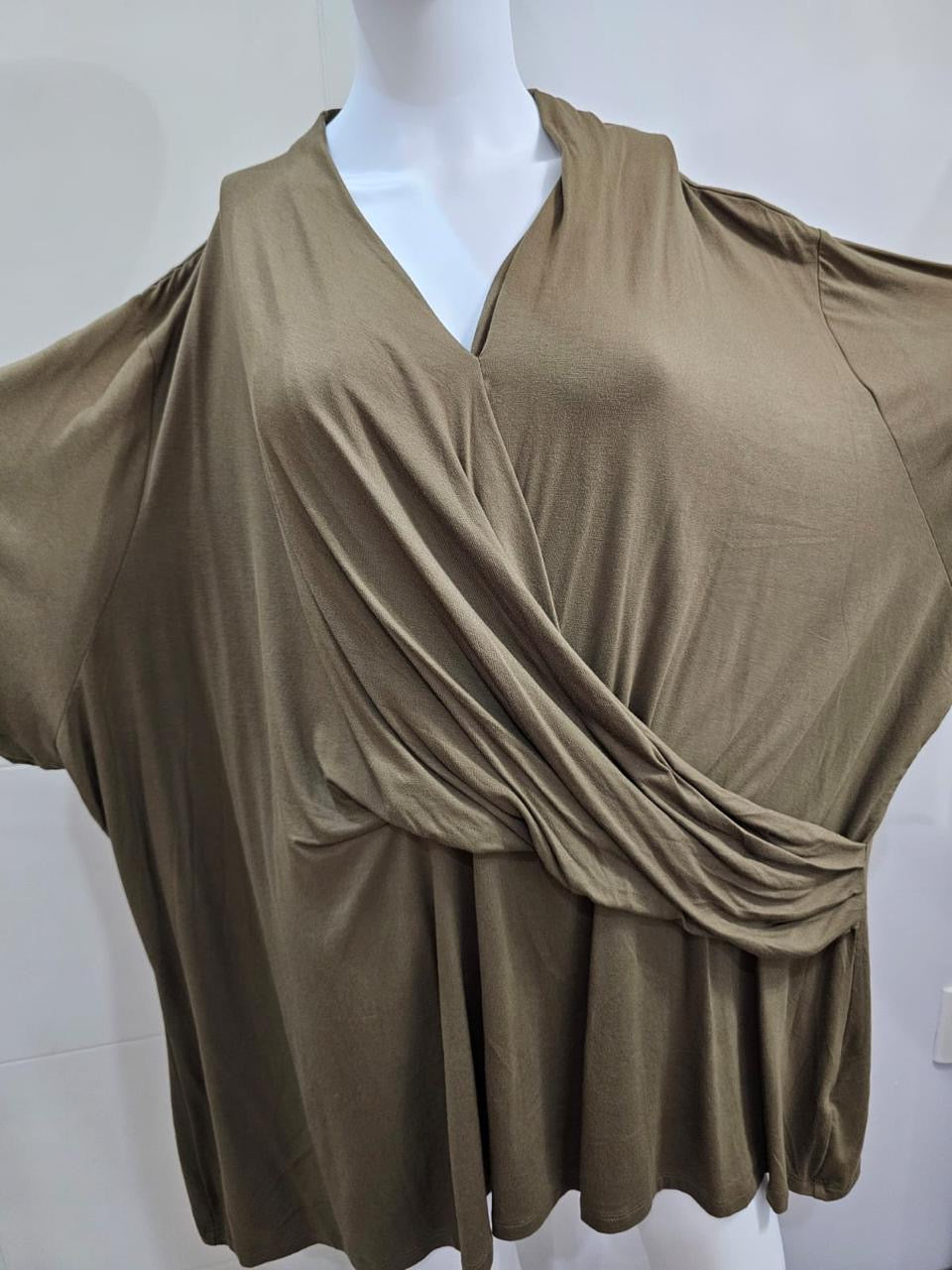 Liz Claiborne Blusa Verde Olivo, Talla 4XL