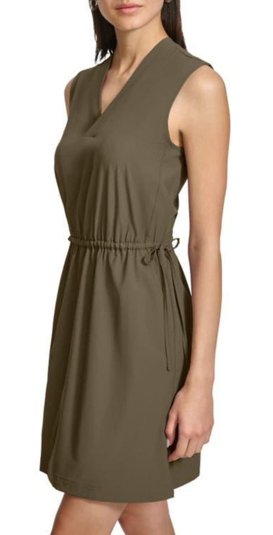 Calvin Klein vestido Verde Olivo, talla 16