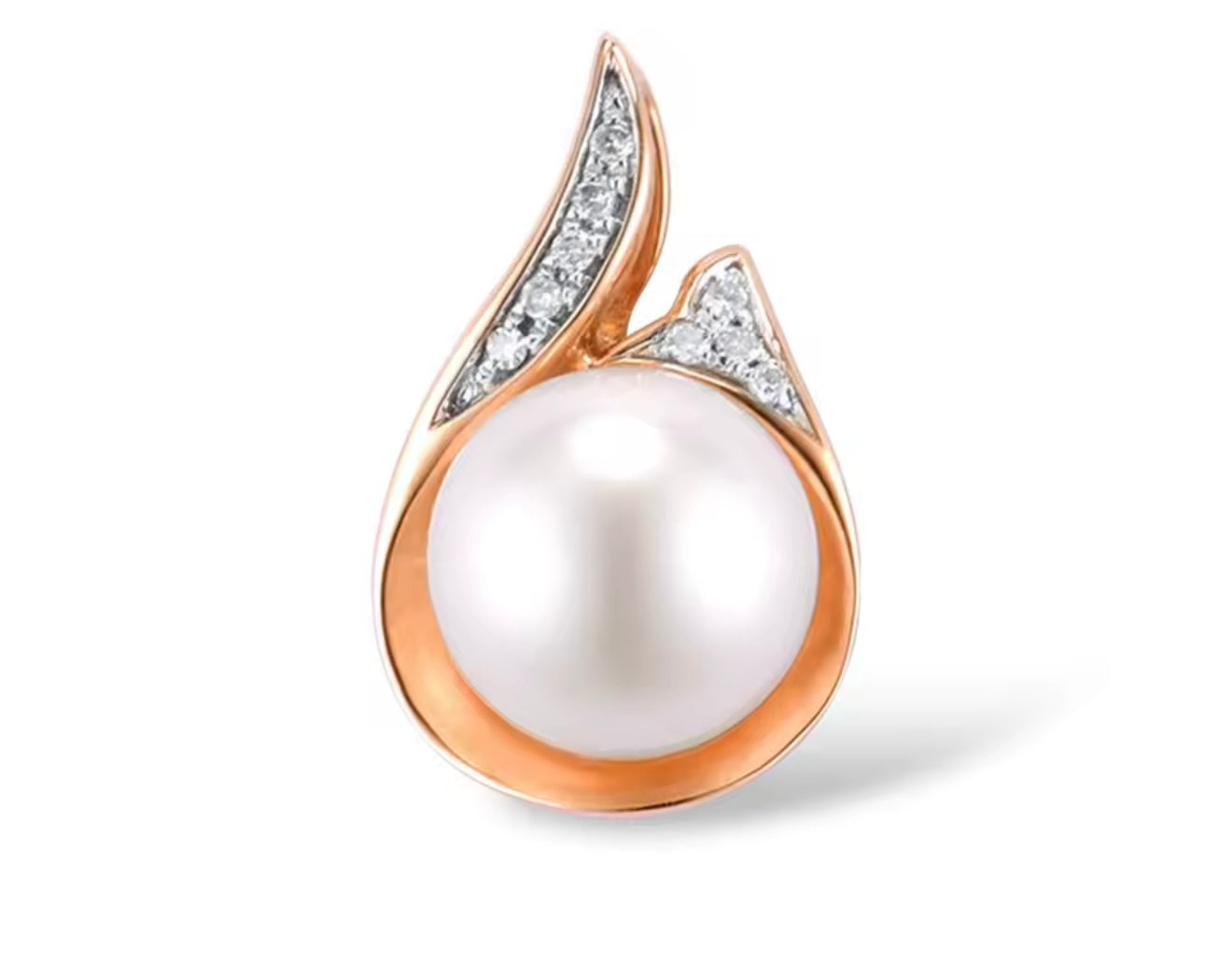 Dije de Perla en oro de 14k y diamantes