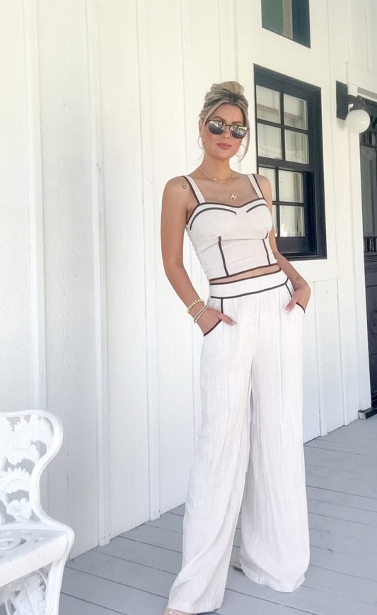 Sienna Sky, Set de Pantalon y Blusa Blanco Crema, Talla L