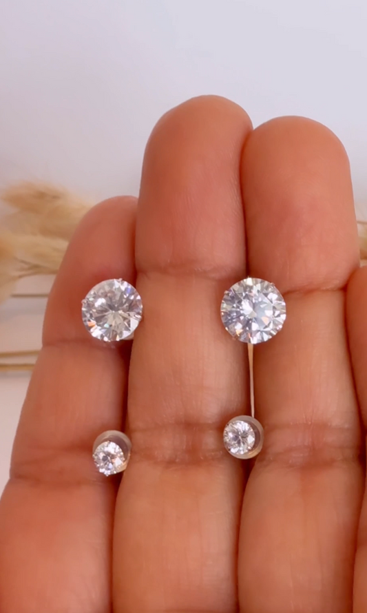 Solitarios en Oro Blanco de 14k