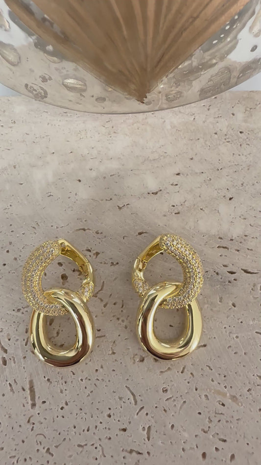 Marian Aritos de Eslabones