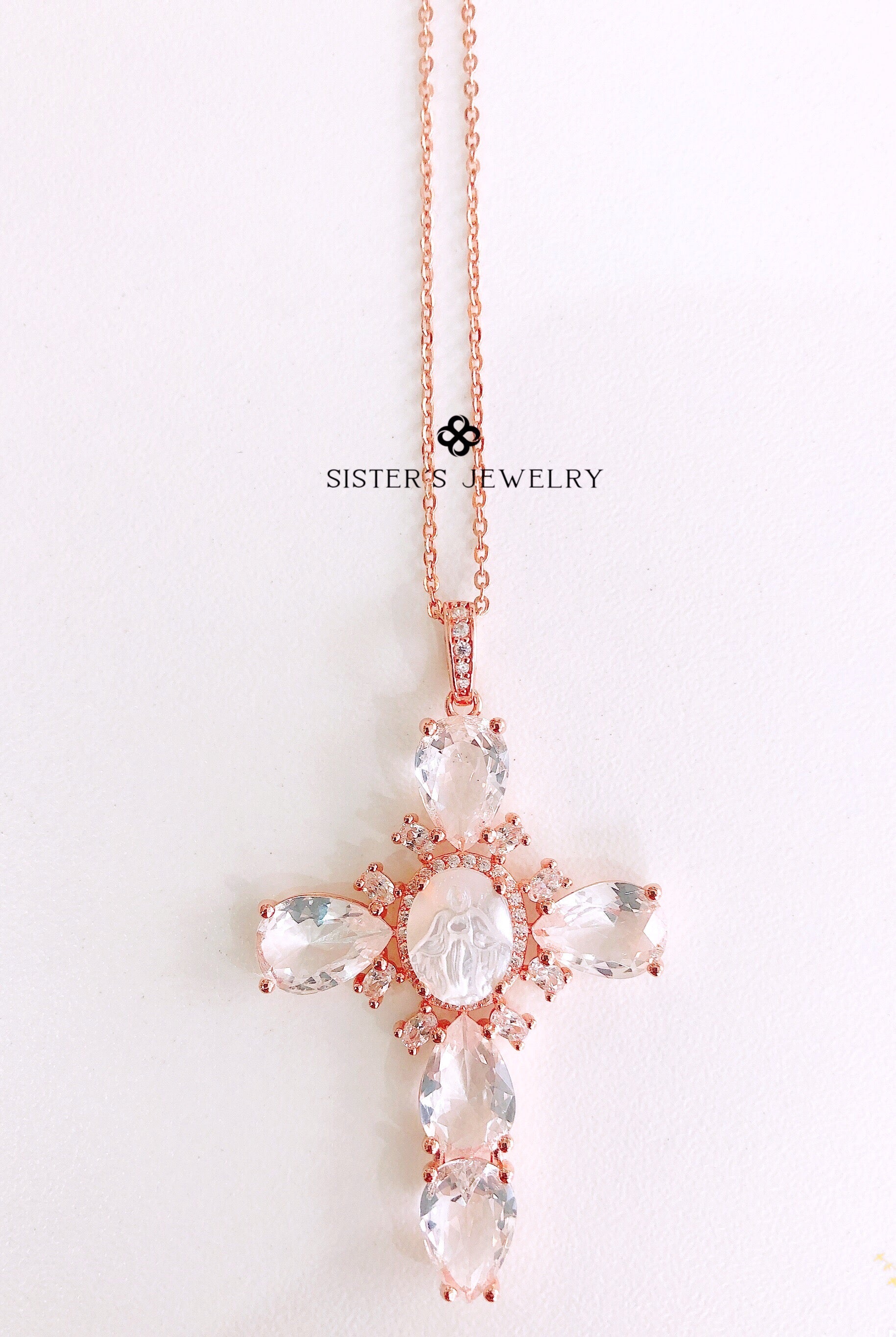 Joyería Fina, para toda ocasión, sisters jewelry, Just $1350.00! ShopCadena con cruz de cristales now at Sister'sJewelrySister'sJewelry{TAGS