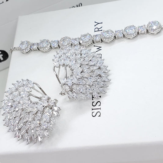 Joyería Fina, para toda ocasión, sisters jewelry, Just $1450.00! ShopPulsera Zircones Redondos now at Sister'sJewelrySister'sJewelry{TAGS