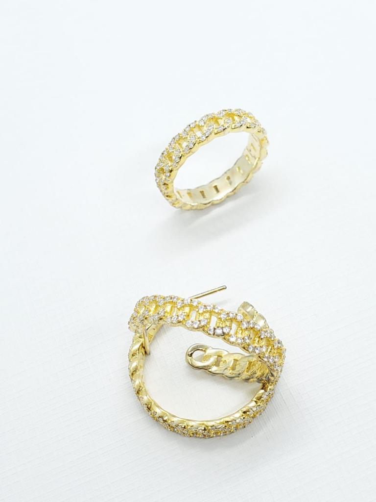 Joyería Fina, para toda ocasión, sisters jewelry, Just $950.00! ShopArgollas Medianas tipo eslabon now at Sister'sJewelrySister'sJewelry{TAGS