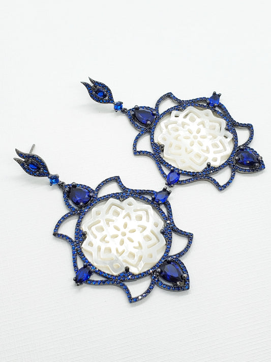 Exquisita joyería, para elevar tu estilo! , sisters jewelry, Just $2450.00! ShopAritos largos madre perla now at Sister'sJewelrySister'sJewelry{TAGS